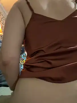 Snapshot of cubedmirror81 chatting on February 23, 2026, 1:07 am cubedmirror81 online show from February 23, 2026, 1:07 am