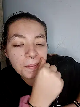 Baby Myla online show from December 1, 2025, 1:12 pm