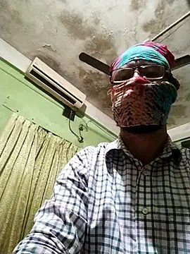 Snapshot of BdTinyDick chatting on November 9, 2025, 8:24 pm BdTinyDick online show from November 9, 2025, 8:24 pm