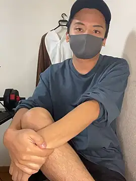 RYUTA 9911 online show from November 7, 2025, 7:24 am