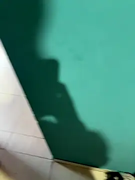 AlexanderBianchi2 online show from November 9, 2025, 1:15 pm