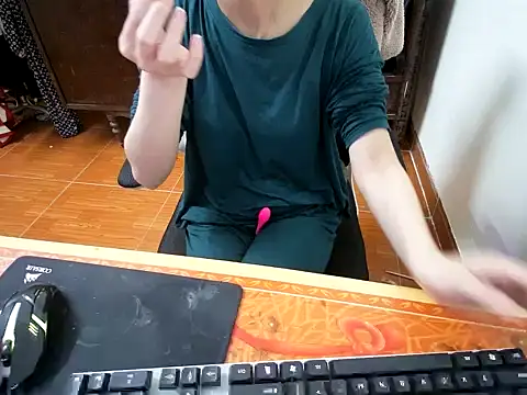 ---Lusi03--- online show from February 21, 2026, 3:47 pm