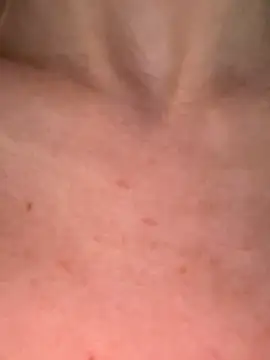 Snapshot of Melzinhasweet chatting on March 11, 2026, 11:15 am Melzinhasweet online show from March 11, 2026, 11:15 am