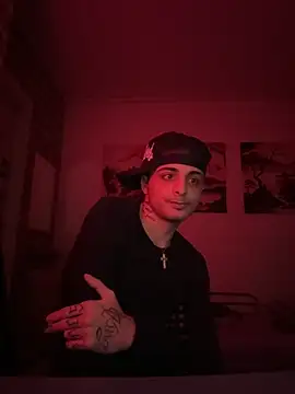 jiggy823 online show from November 7, 2025, 12:59 am