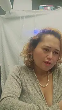 Snapshot of Eclipsedice chatting on December 22, 2025, 2:33 am Eclipsedice online show from December 22, 2025, 2:33 am