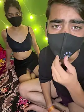 horny couple 99 online show from July 25, 2026, 3:18 pm