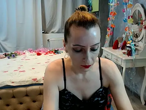 Snapshot of AnneDevrim chatting on March 13, 2026, 6:51 am AnneDevrim online show from March 13, 2026, 6:51 am