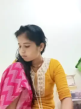 Snapshot of Sanjna_babby chatting on April 17, 2026, 10:18 am Sanjna babby online show from April 17, 2026, 10:18 am