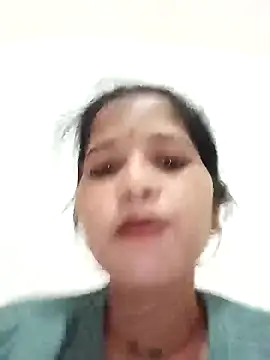 Snapshot of Sanjna_babby chatting on May 4, 2026, 10:45 pm Sanjna babby online show from May 4, 2026, 10:45 pm