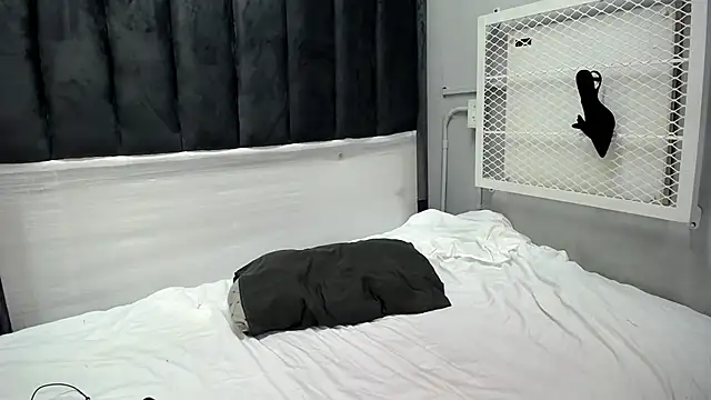 BigAssBBW24 online show from March 8, 2026, 4:38 am