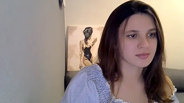 KiraHoney online show from November 25, 2025, 9:26 pm