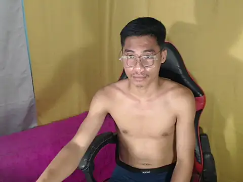 Snapshot of mrsexyteens chatting on April 3, 2026, 11:38 am mrsexyteens online show from April 3, 2026, 11:38 am