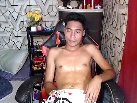 mrsexyteens online show from November 3, 2025, 1:47 pm