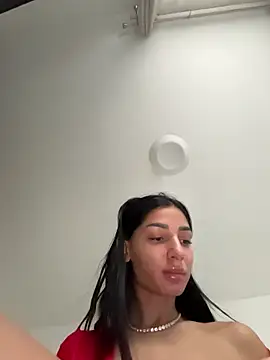 Snapshot of VickyM99 chatting on December 15, 2025, 7:47 am VickyM99 online show from December 15, 2025, 7:47 am