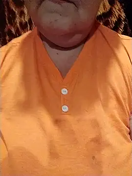 MyHoneyKira online show from November 8, 2025, 4:38 am