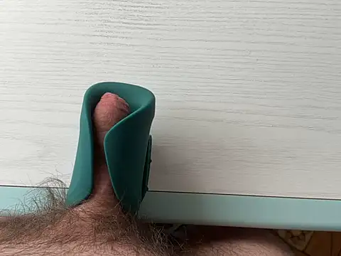 Snapshot of HairySamm chatting on March 27, 2026, 12:50 pm HairySamm online show from March 27, 2026, 12:50 pm