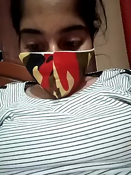 Snapshot of Tamil_White_Rose chatting on November 26, 2025, 5:57 pm Tamil White Rose online show from November 26, 2025, 5:57 pm