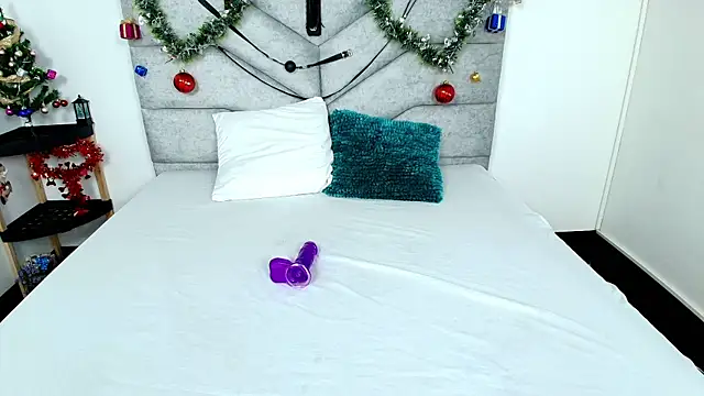 Snapshot of KimberlyFox_t chatting on January 8, 2026, 12:44 pm KimberlyFox t online show from January 8, 2026, 12:44 pm