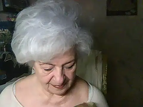 ValeriaKroww online show from May 8, 2026, 6:39 am