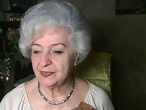 ValeriaKroww online show from May 15, 2026, 5:11 pm