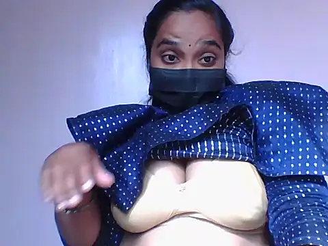 Mathi cam online show from June 8, 2026, 10:16 am