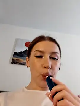 Snapshot of MelissaPinkiss chatting on March 10, 2026, 11:25 am MelissaPinkiss online show from March 10, 2026, 11:25 am