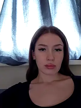 Snapshot of MelissaPinkiss chatting on March 9, 2026, 1:03 pm MelissaPinkiss online show from March 9, 2026, 1:03 pm