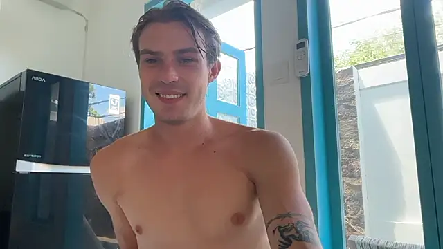 DanteRay online show from April 17, 2026, 3:53 am