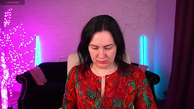 Snapshot of VelvetLuck chatting on March 30, 2026, 5:53 am VelvetLuck online show from March 30, 2026, 5:53 am