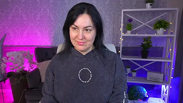 Snapshot of VelvetLuck chatting on March 6, 2026, 1:50 pm VelvetLuck online show from March 6, 2026, 1:50 pm