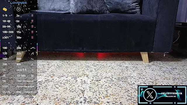 JulietteNoiir online show from November 17, 2025, 12:09 pm