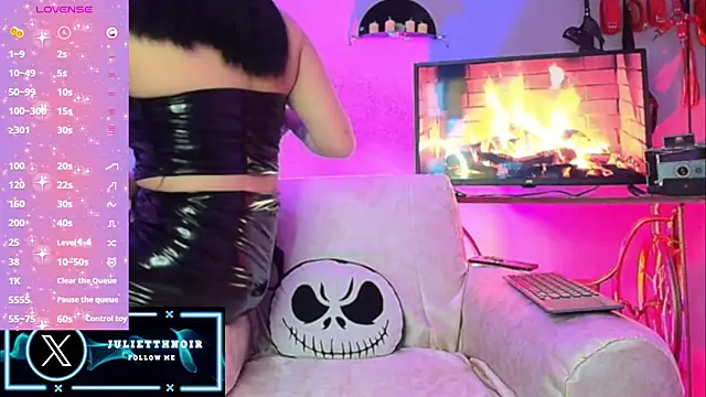 JulietteNoiir online show from January 7, 2026, 8:14 pm