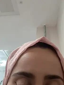 buseck k online show from November 4, 2025, 10:41 am