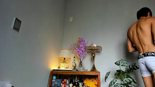 Snapshot of lucian_davii chatting on February 3, 2026, 3:17 pm lucian davii online show from February 3, 2026, 3:17 pm