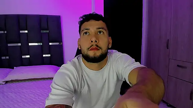 noah corvelle online show from November 9, 2025, 12:47 am