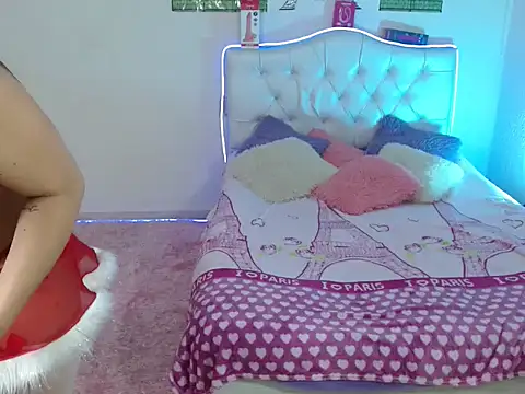 veronicamist95 online show from December 23, 2025, 2:44 am