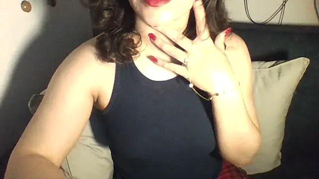 Snapshot of PLAYMATE6373 chatting on November 21, 2025, 5:01 pm PLAYMATE6373 online show from November 21, 2025, 5:01 pm