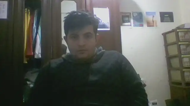 Snapshot of Muvvt chatting on December 3, 2025, 5:01 pm Muvvt online show from December 3, 2025, 5:01 pm
