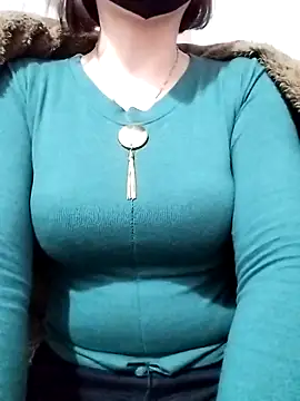 Niramiu online show from November 20, 2025, 1:39 am