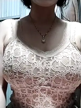 Niramiu online show from December 1, 2025, 11:49 pm