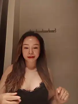 thu-cuoi online show from November 22, 2025, 12:54 am