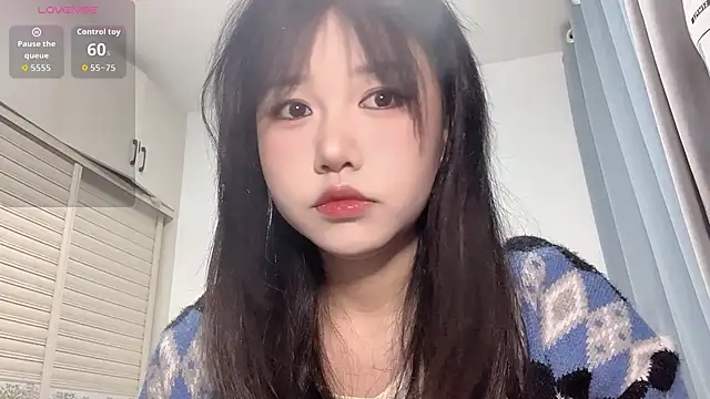 Xiaoji61 online show from November 10, 2025, 10:26 pm