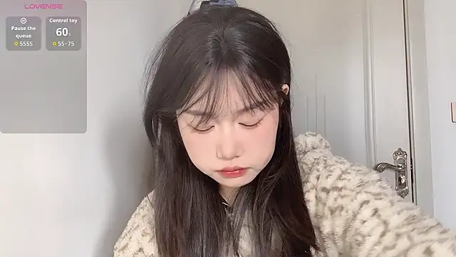 Snapshot of Xiaoji61 chatting on December 3, 2025, 6:14 am Xiaoji61 online show from December 3, 2025, 6:14 am