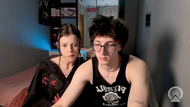 Snapshot of t_files_x chatting on January 19, 2026, 4:16 am t files x online show from January 19, 2026, 4:16 am