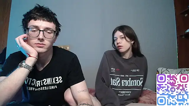 Snapshot of t_files_x chatting on November 8, 2025, 9:07 pm t files x online show from November 8, 2025, 9:07 pm