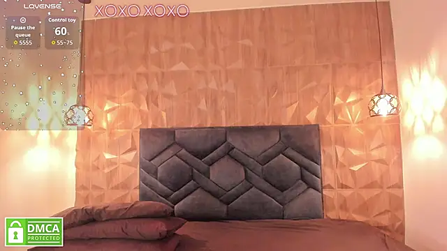 Kiara velvet   online show from January 8, 2026, 8:04 pm