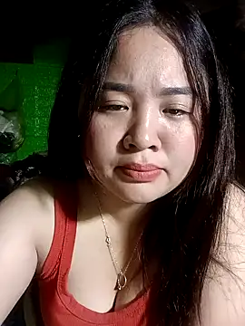 Bee-bgolden online show from November 22, 2025, 12:04 pm