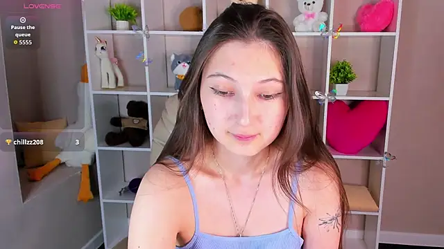 Ella Burns online show from December 14, 2025, 9:15 am