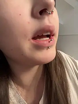 Lissssssa online show from March 7, 2026, 1:05 pm