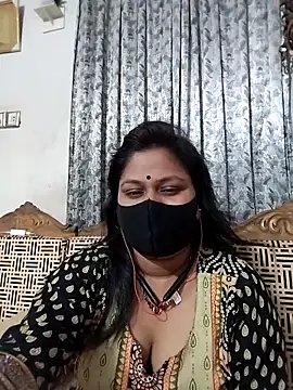 Snapshot of munni-506 chatting on April 25, 2026, 5:43 pm munni-506 online show from April 25, 2026, 5:43 pm